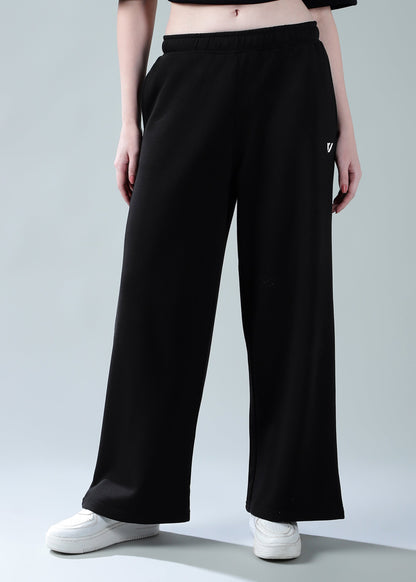 Luxe Core Relaxed Pants